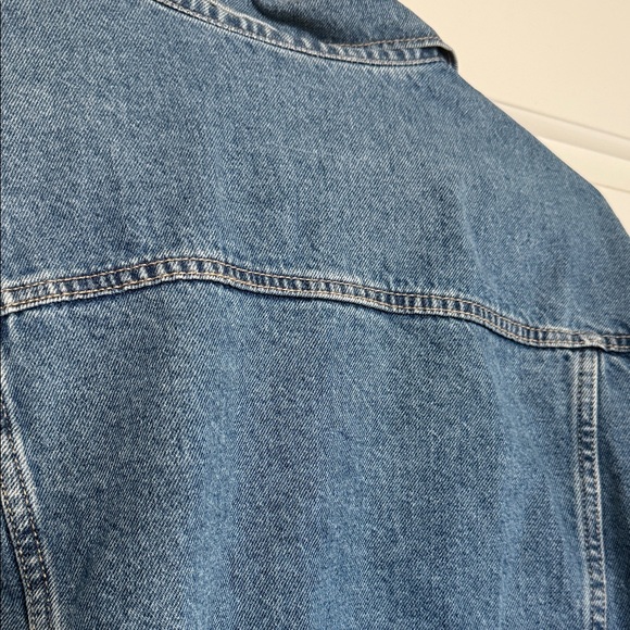 Old Navy Light Blue Denim Jacket - Picture 6 of 6